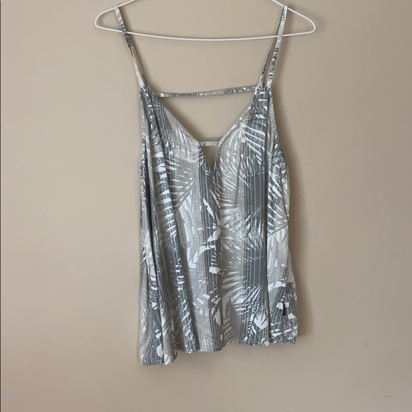 Beach vibes tank - Picture 1 of 3